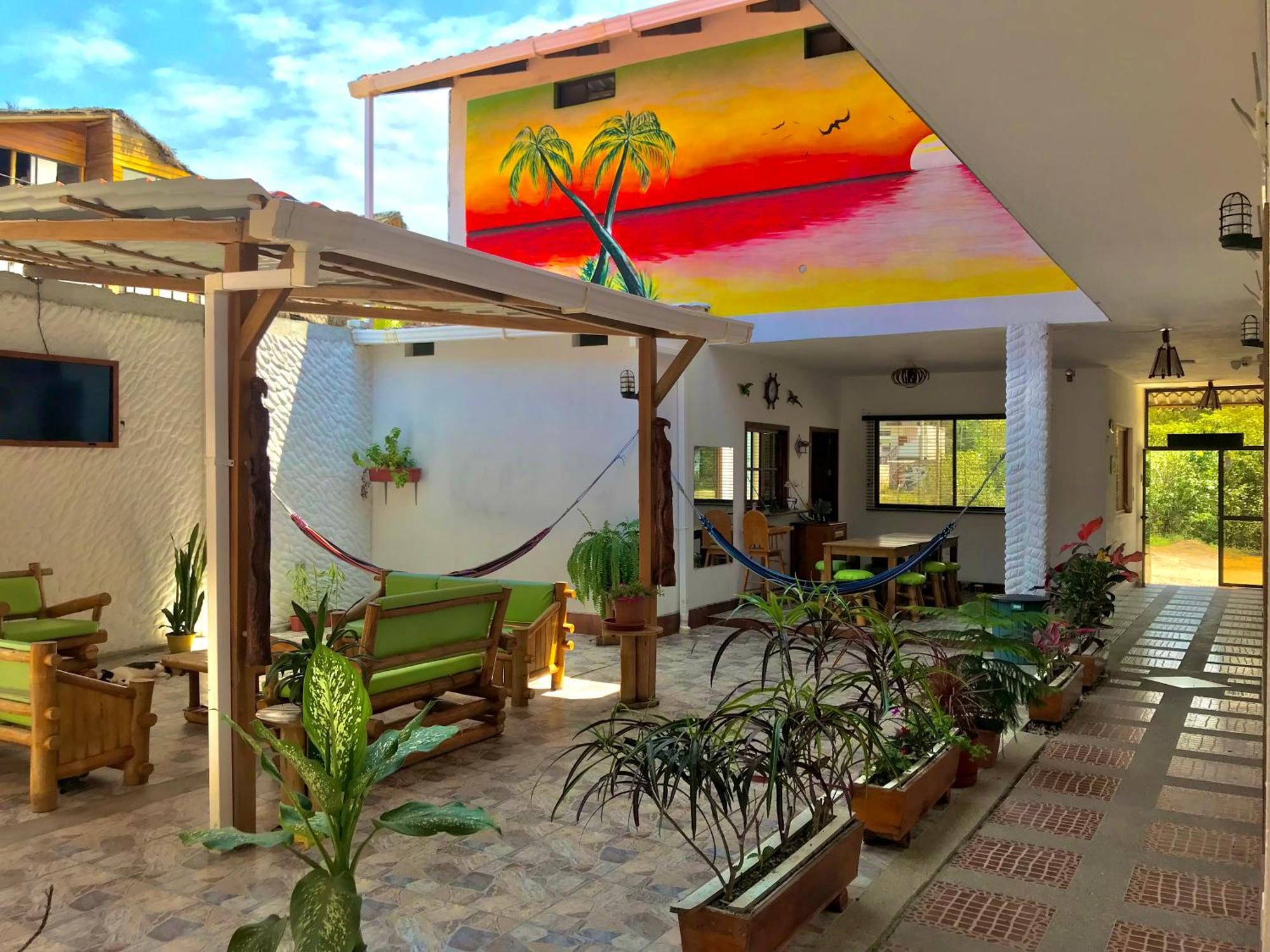 Hostal Laurita Beach Montanita Exterior photo