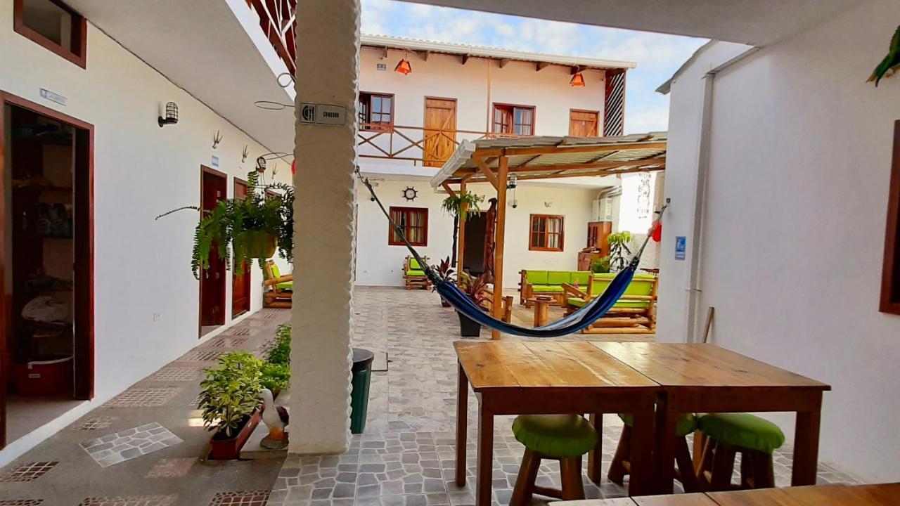 Hostal Laurita Beach Montanita Exterior photo